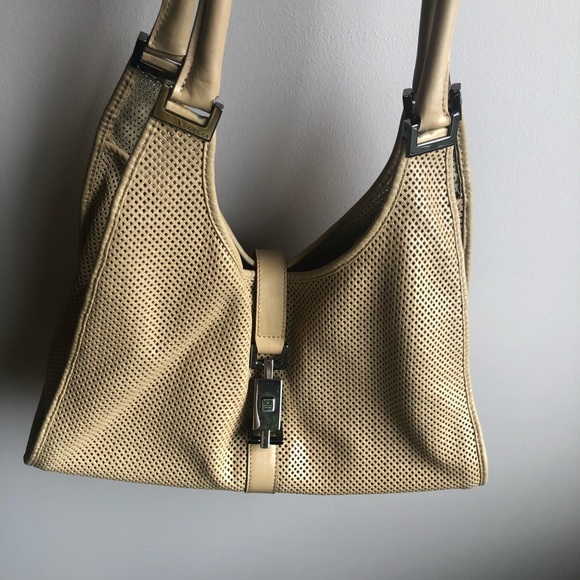 Gucci lamb skin purse - Picture 3 of 8